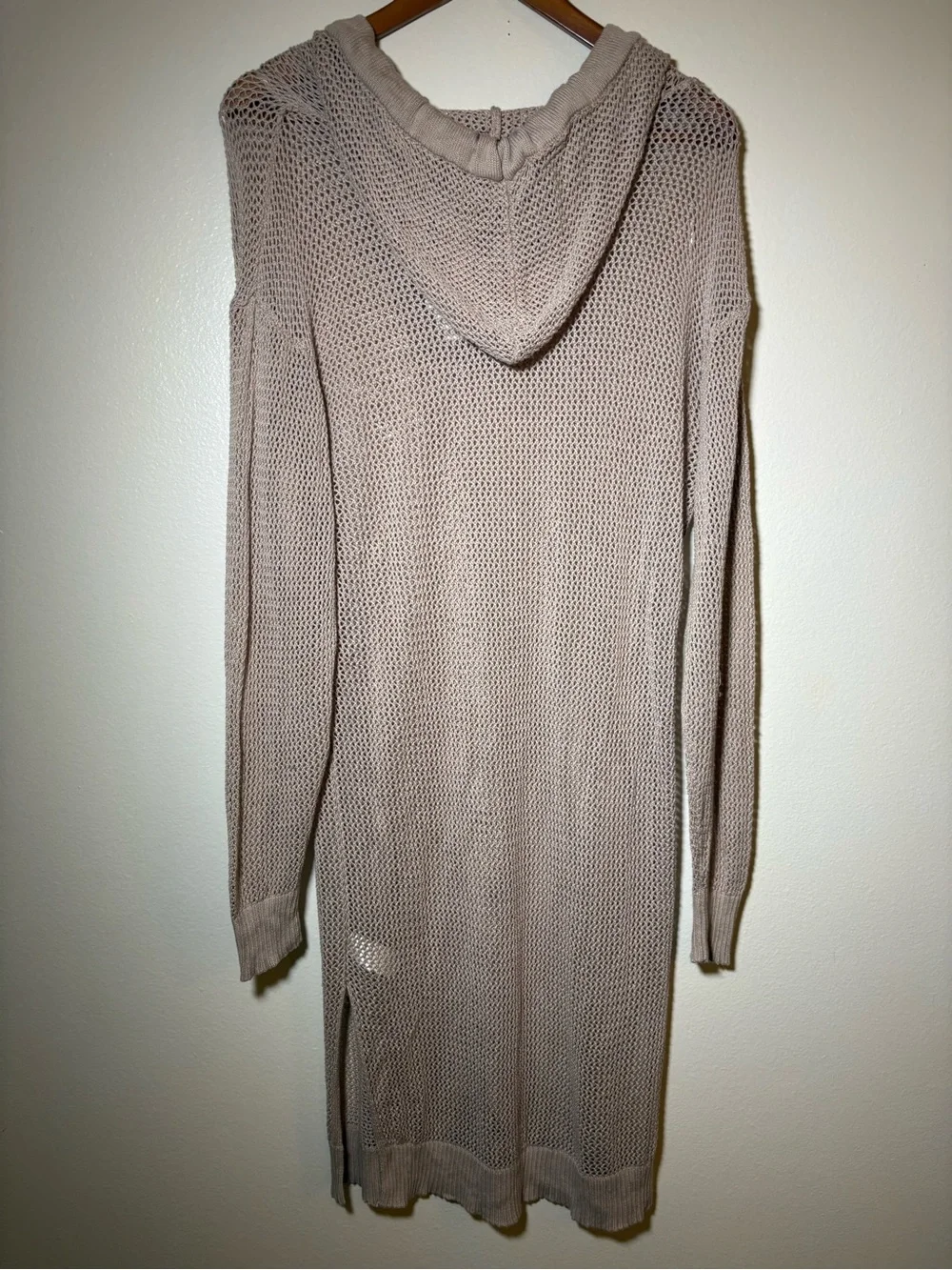 Tahari Beige Open Knit Hooded Sweater Dress L Crochet Beach Cover Up Resort Boho